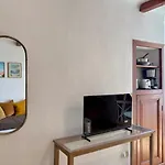 Апартаменты Le Clos Etoile, Centre-ville Historique *