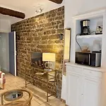 Le Clos Etoile, Centre-ville Historique Апартаменты *